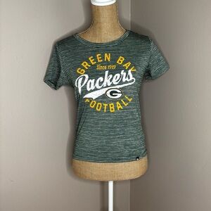 NFL Green Bay Packers Striped Green White Women’s Tee Size Small Weathered Logo